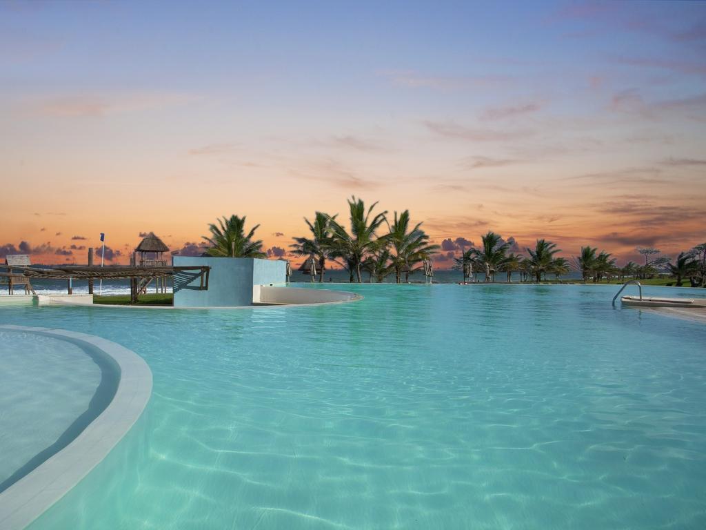Labranda Coral Beach Resort Brufut Exterior foto