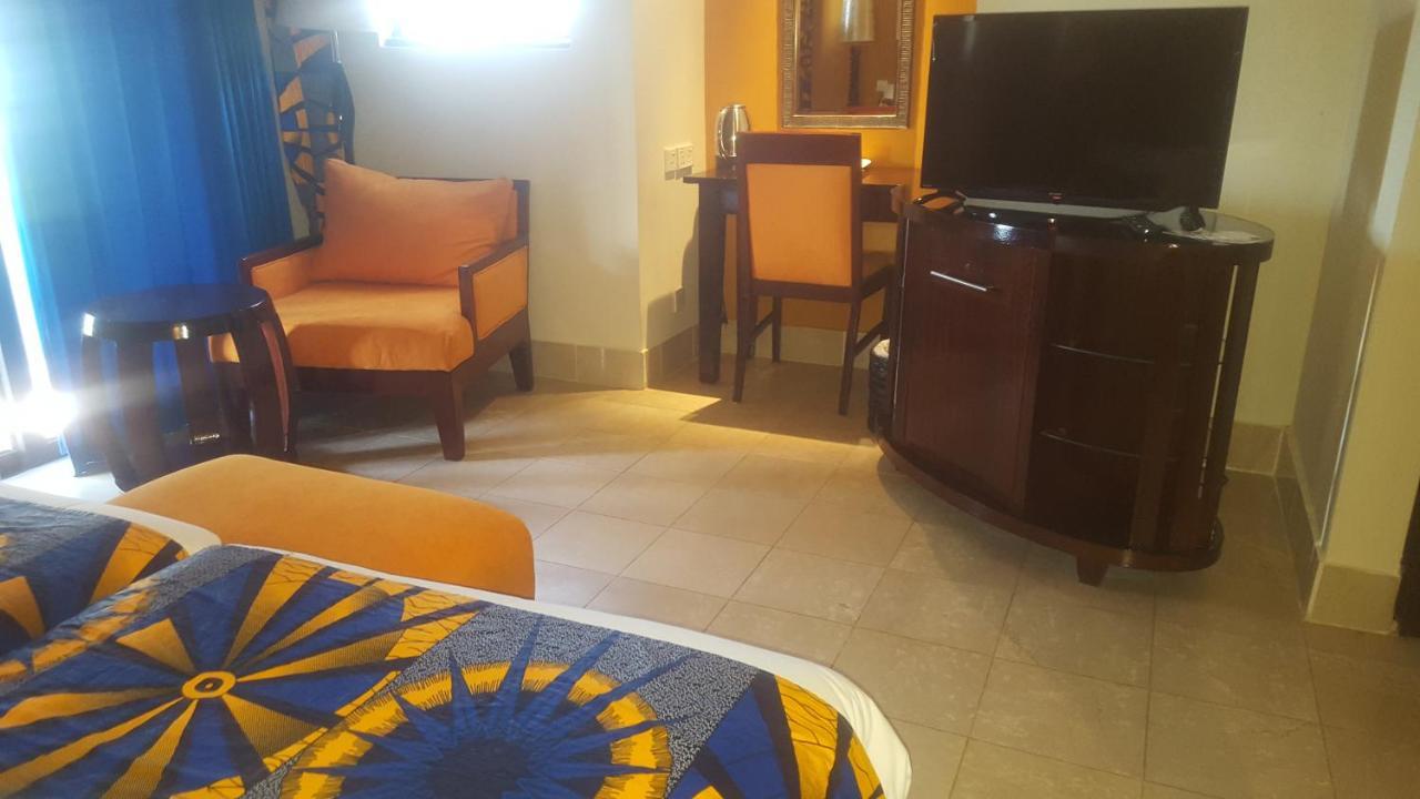 Labranda Coral Beach Resort Brufut Exterior foto
