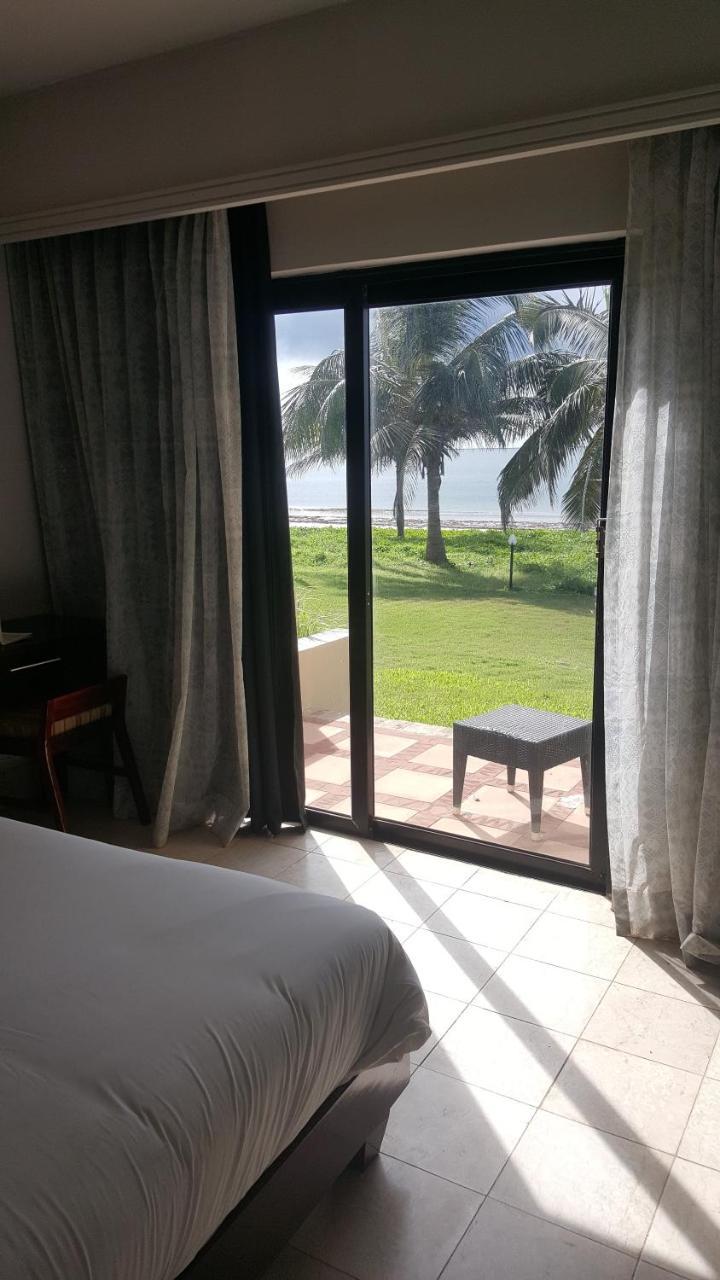 Labranda Coral Beach Resort Brufut Exterior foto